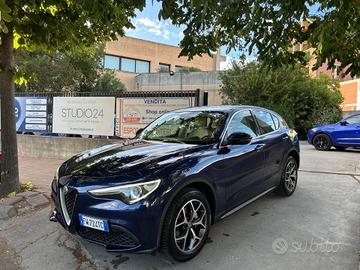 Alfa Romeo Stelvio Q4 KM. 67.000! 2.2 JTD 210 CV L