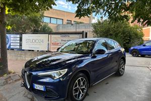 Alfa Romeo Stelvio Q4 KM. 67.000! 2.2 JTD 210 CV L