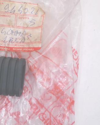 GOMMA PER LEVA GILERA 944021