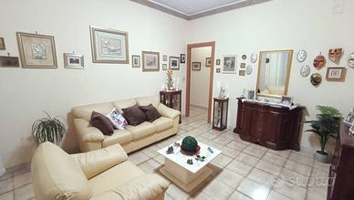 Appartamento di 116 m² con 4 locali a Giarre