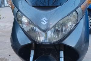 scuterone Suzuki 
