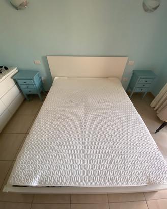 Letto matrimoniale Malm 160x200 con materasso