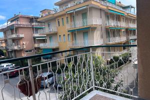 Pietra ligure si propone trilocale