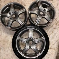 Cerchi Momo gt2 15 4x108 peugeot saxo