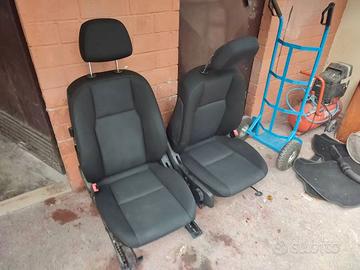 Mercedes w204  sw sedili anteriori 