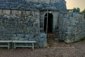 Casa vacanze in TRULLO SOVRANO - CORATO -PUGLIA