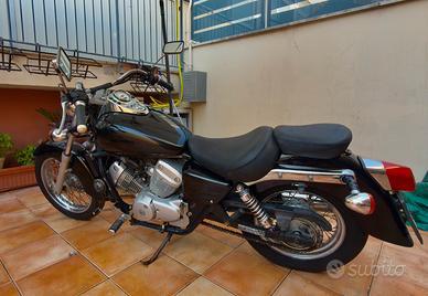 Honda Shadow vt 125