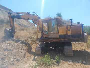 caterpillar 225
