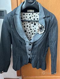 Giacca con bottoni gioiello Rinascimento