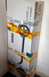 Monopattino elettrico Segway ES2 + battery pak