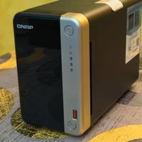 QNAP TS-264 NAS 2 Bay – 8GB 2.5GbE - SENZA DISCHI