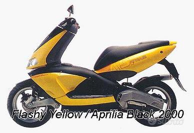 aprilia AREA 51 + ricambi e altro scooter ricambi