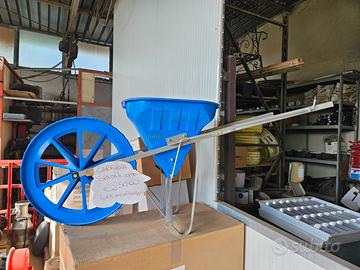 Cariola spandiconcime nuove