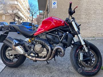 Ducati Monster 821