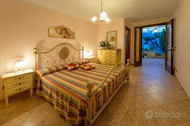 Graziosa casa con giardino zona Maldive Salento