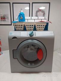 LAVATRICE GIOCATTOLO con scatola  come nuova