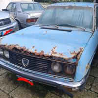 Lancia B Beta per ricambi -- motore ok