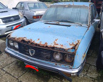 Lancia B Beta per ricambi -- motore ok