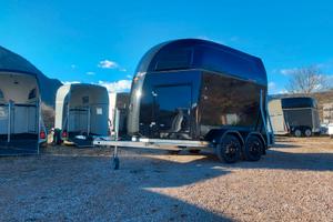 Trailer Bockmann cavalli Vetroresina