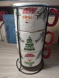 Set tre tazze impilabili con supporto 