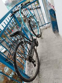 bici blu MTB 40/50 euro 