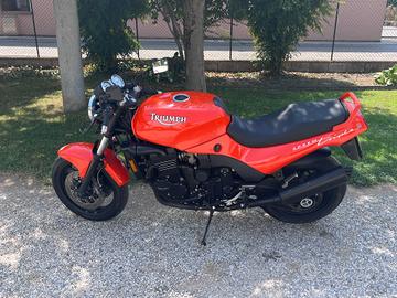 Triumph Speed Triple 900