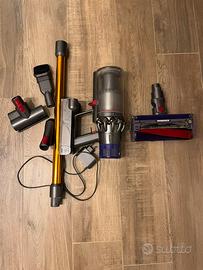 Dyson V 10