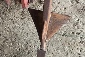 Ripuntatore dissosatore macchina agricola