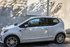 Volkswagen Up High Up 3p 