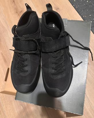Scarpe mtb fisik gravit