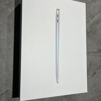 Apple MacBook Air 13” M1