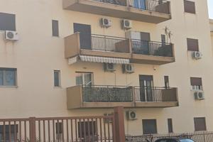 Quattro vani in residence con posto auto