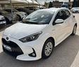 toyota-yaris-1-5-hybrid-5-porte-autocarro-n1