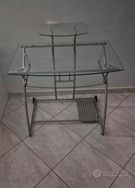 scrivania porta pc in vetro