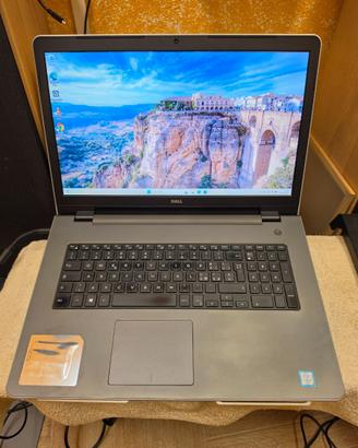 Notebook Dell Inspiron T5000 I5-6200 8GB/SSD