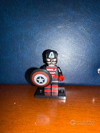 Mini figure Capitan America con scudo, Marvel