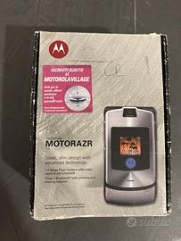 Motorola razr v3i argento