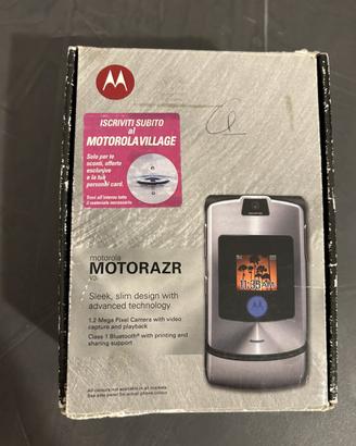 Motorola razr v3i argento