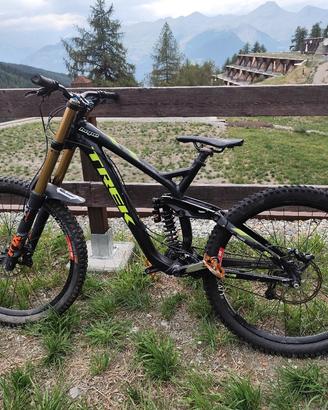 Bici MTB Downhill Trek