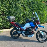 Moto Guzzi v85TT Evocative Graphics, Blu Uyuni