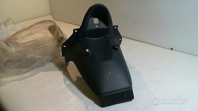 PORTATARGA APRILIA LEONARDO AP81268665