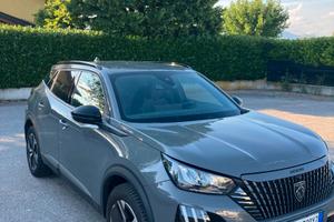 Peugeot 2008 Blue HDI 130 S&S EAT8 ALLURE con visi
