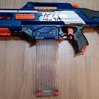 Nerf Elite Rapidfire elettrica con caricatore tras