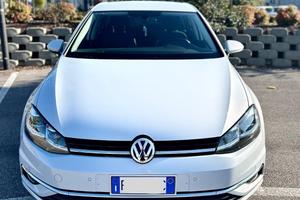 VOLKSWAGEN Golf 7ª serie - 2017