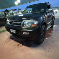 Mitsubishi Pajero Suv Fuoristrada