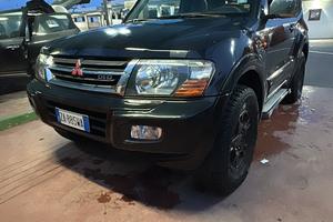 Mitsubishi Pajero Suv Fuoristrada