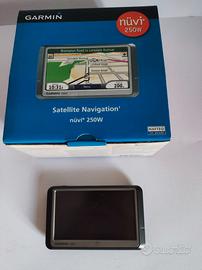 Navigatore satellitare Garmin Nuvi 255W