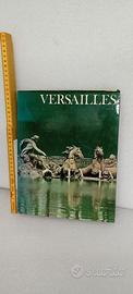 Libro su Versailles