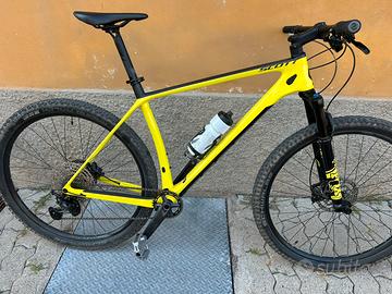Scott Scale carbonio