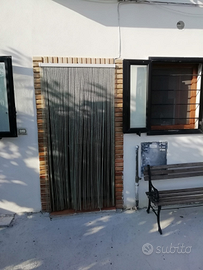 Monolocale con cucinino